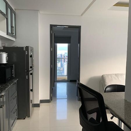 1 Bedroom With Balcony, Fully Furnished Overlooking Manila Bay At Birch Tower, Malate, Manila Exterior foto